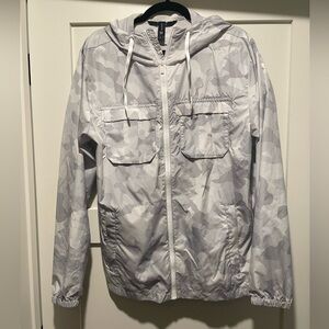 Gray Camo Hooded light windbreaker